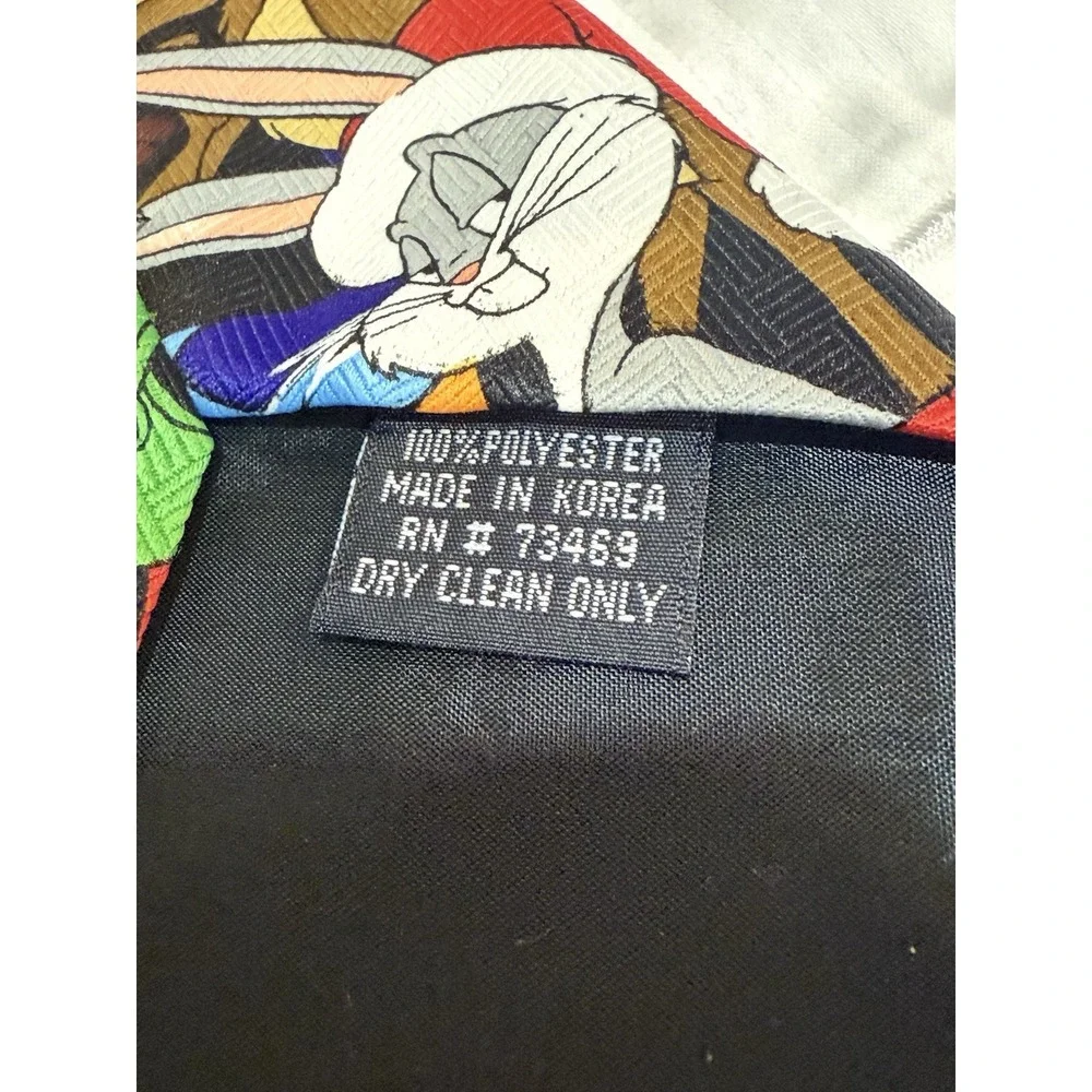 Warner Bros. Looney Tunes Men's‎ Tie, Black, Christmas, Bugs Bunny, Daffy, Taz
